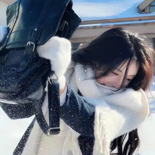 妮娜琦珈